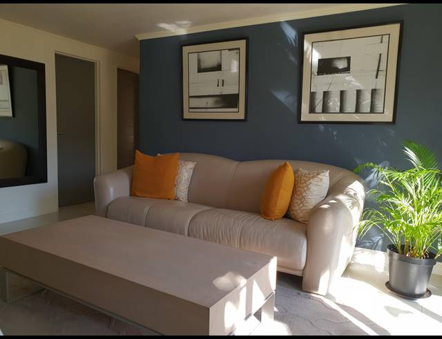 3 BEDROOM APARTMENT TO LET IN JUKSKEI PARK